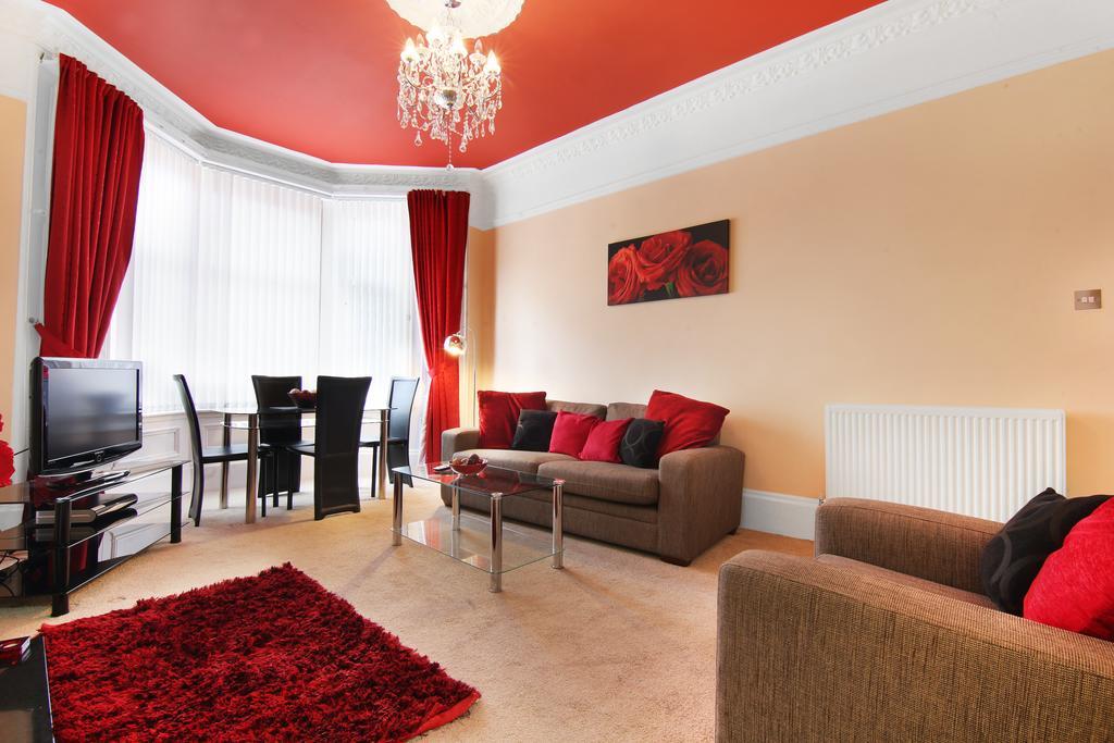 Townhead Apartments Glasgow Airport Paisley Dış mekan fotoğraf